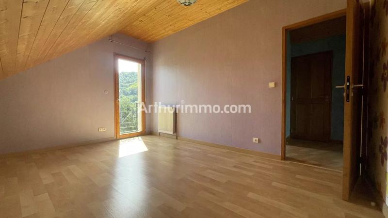 Maison - 190 m² - 8 pièces