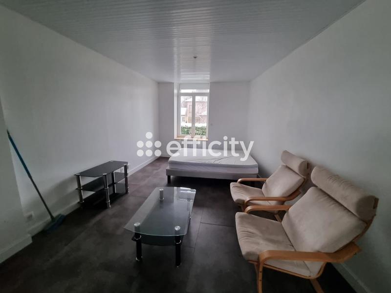 Immeuble - 150 m² - 10 pièces