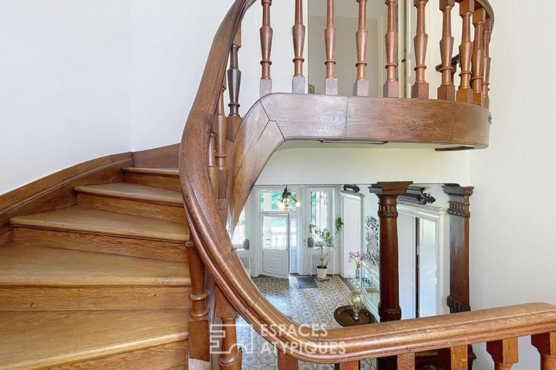 Château - 500 m² - 12 pièces