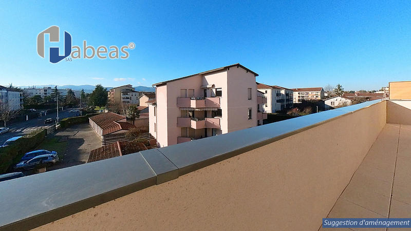 Appartement - 89 m² - 4 pièces