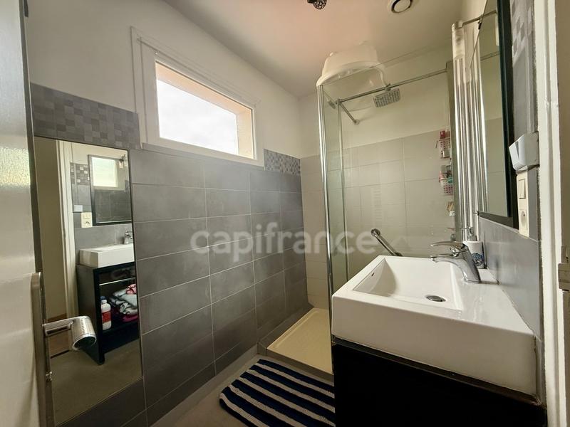 Maison - 102 m² - 6 pièces