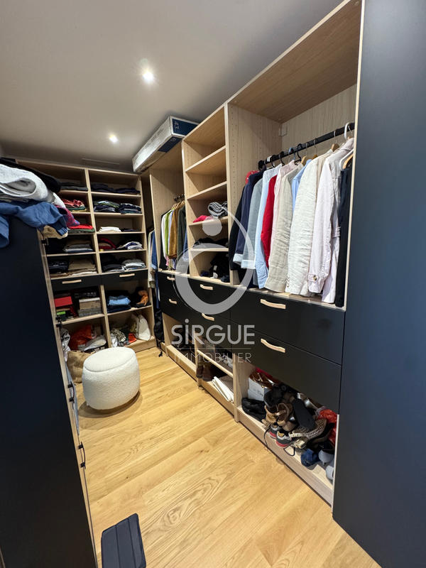 Villa - 167 m² - 5 pièces