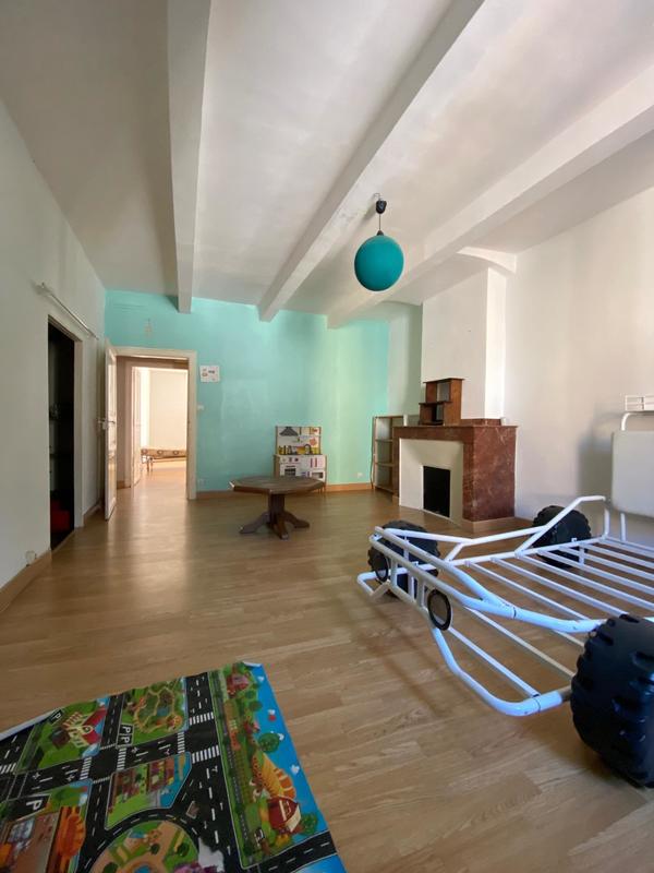 Maison de village - 278 m² - 8 pièces