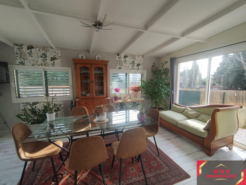 Propriété - 202 m² - 5 pièces