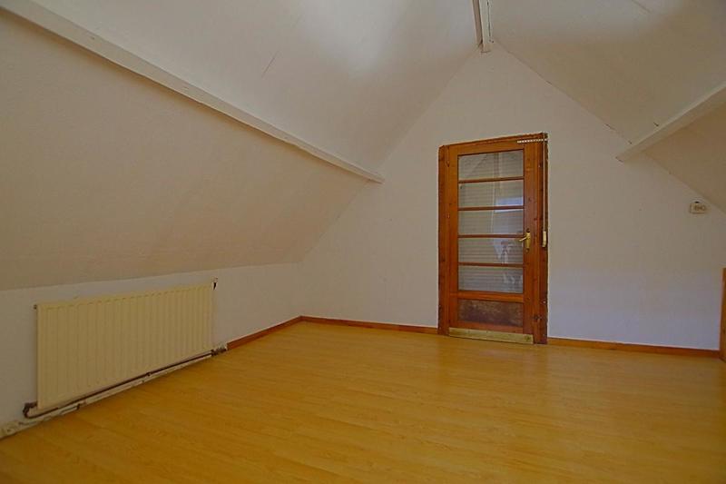 Maison - 234 m² - 7 pièces