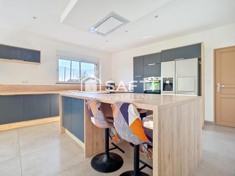 Maison - 224 m² - 6 pièces