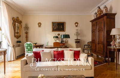 Appartement - 79 m² - 3 pièces