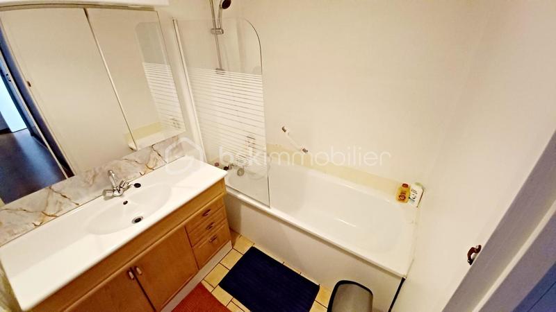 Appartement - 97 m² - 5 pièces