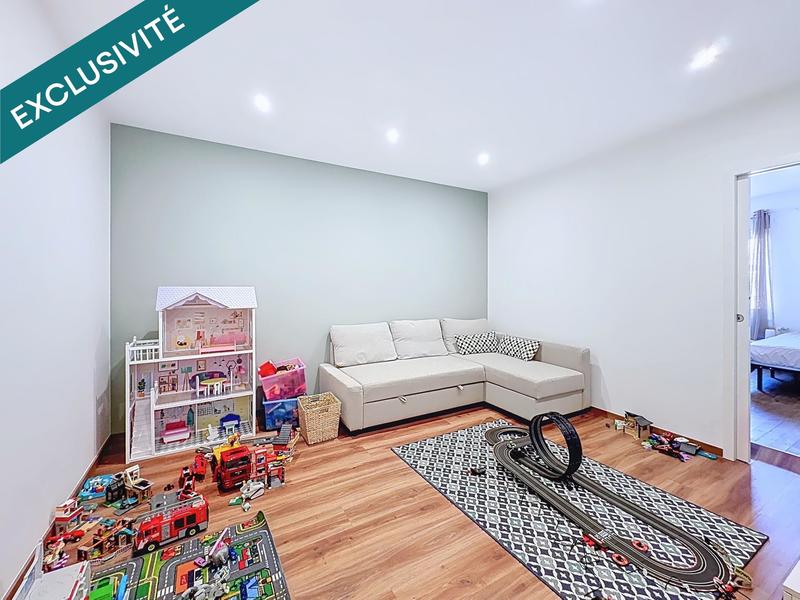 Maison de village - 250 m² - 7 pièces