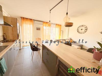 Appartement - 76 m² - 4 pièces