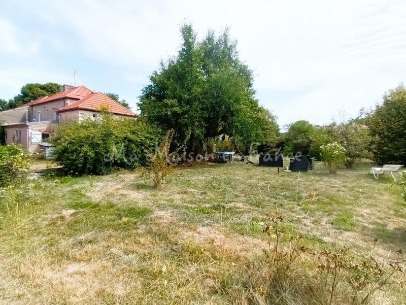 Propriété - 357 m² - 14 pièces