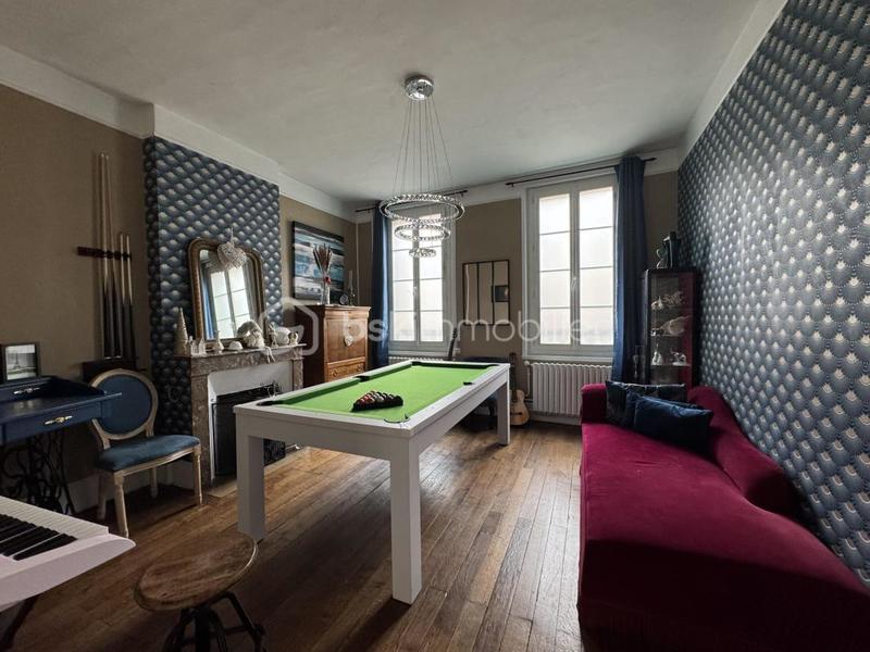 Maison de ville - 295 m² - 10 pièces