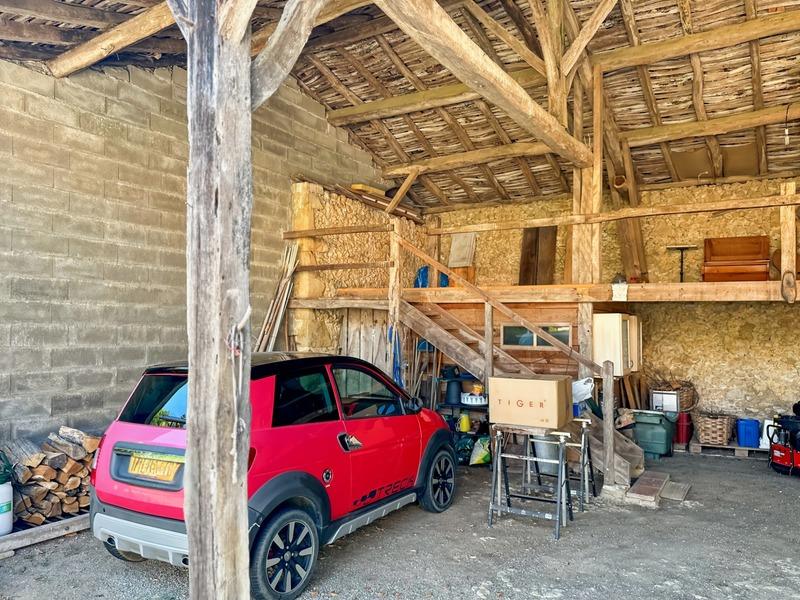 Maison en pierre - 89 m² - 4 pièces