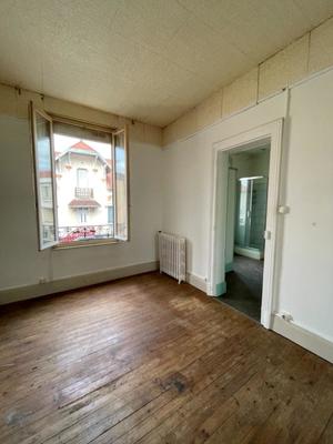 Maison de ville - 139 m² - 7 pièces