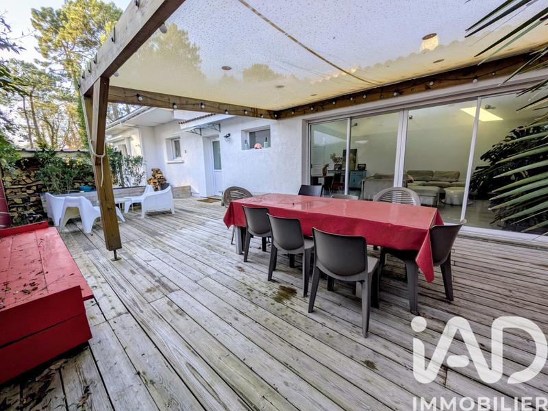 Maison - 174 m² - 7 pièces