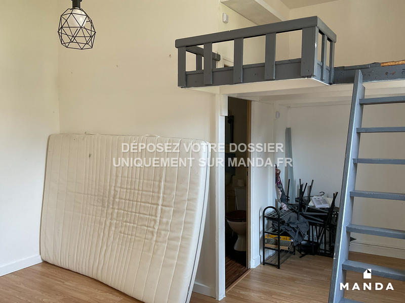 Studio - 24 m² - 1 pièce