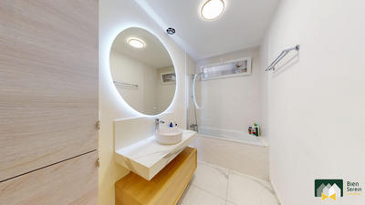 Appartement - 92 m² - 4 pièces