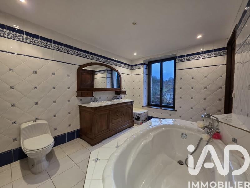 Maison de ville - 267 m² - 6 pièces