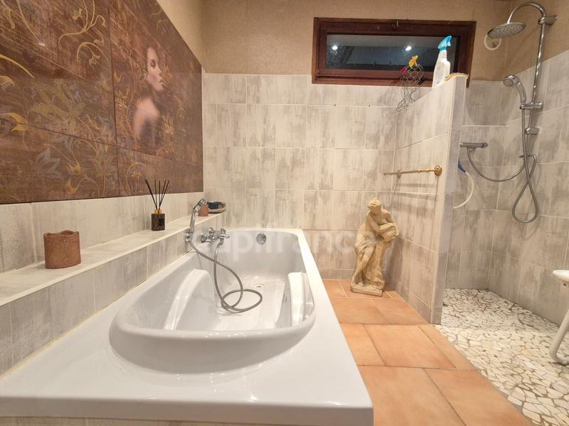 Maison - 107 m² - 4 pièces