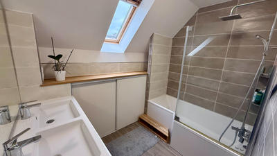 Maison - 118 m² - 6 pièces