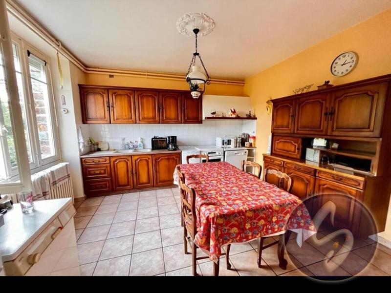 Maison - 121 m² - 5 pièces