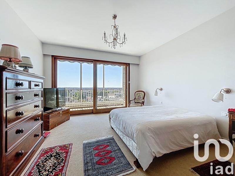 Appartement - 138 m² - 6 pièces