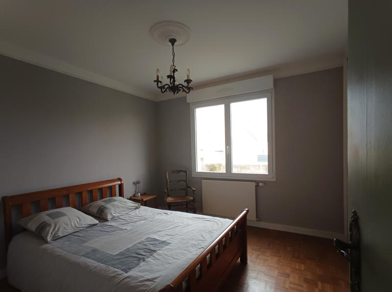 Maison - 260 m² - 9 pièces