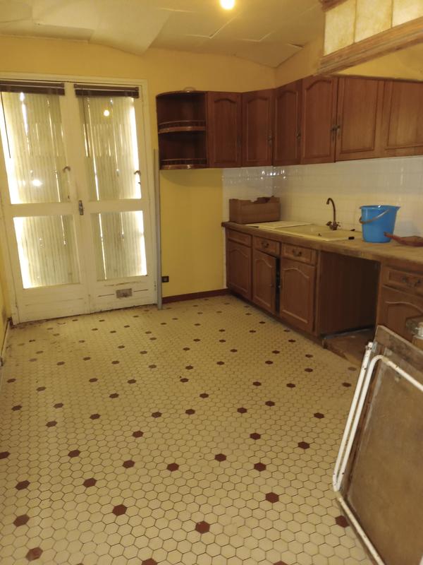 Fonds de commerce - Magasins - 1 000 m²