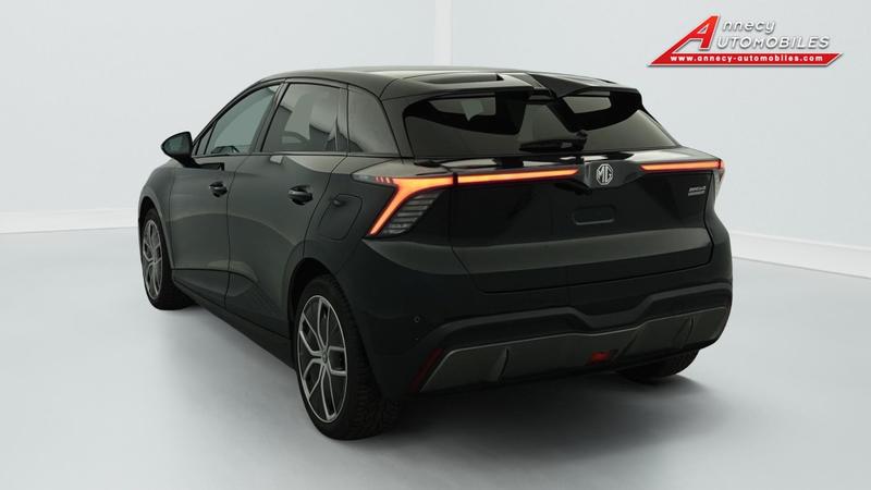Mg Mg4 64kwh 204ch Luxury