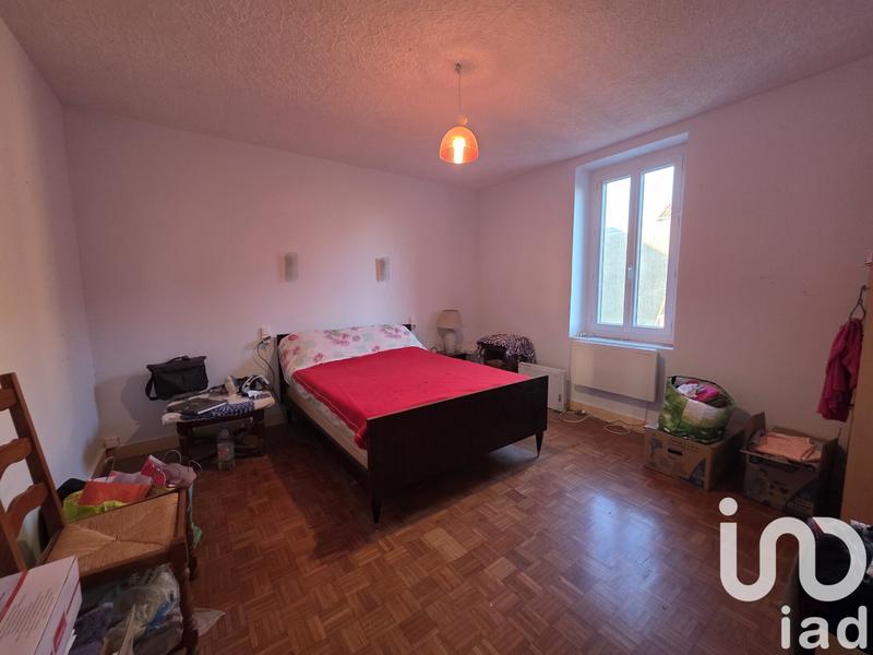 Maison - 98 m² - 5 pièces