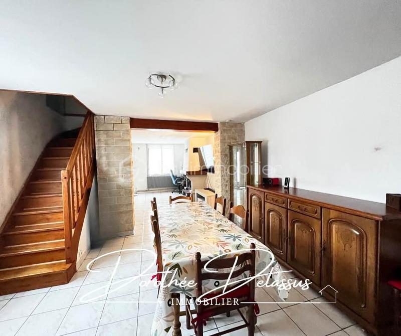 Maison - 169 m² - 8 pièces