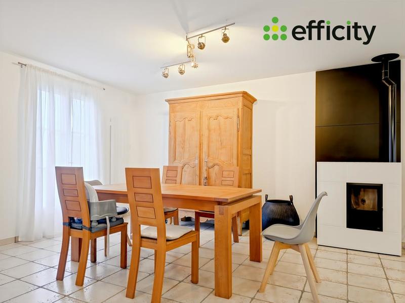 Maison - 234 m² - 6 pièces