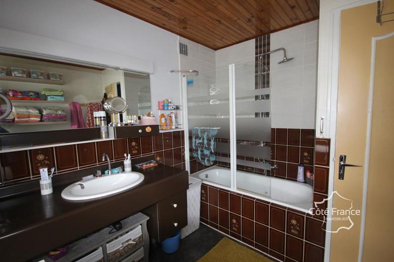 Maison - 191 m² - 10 pièces