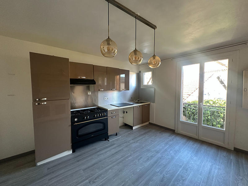 Maison - 82 m² - 3 pièces