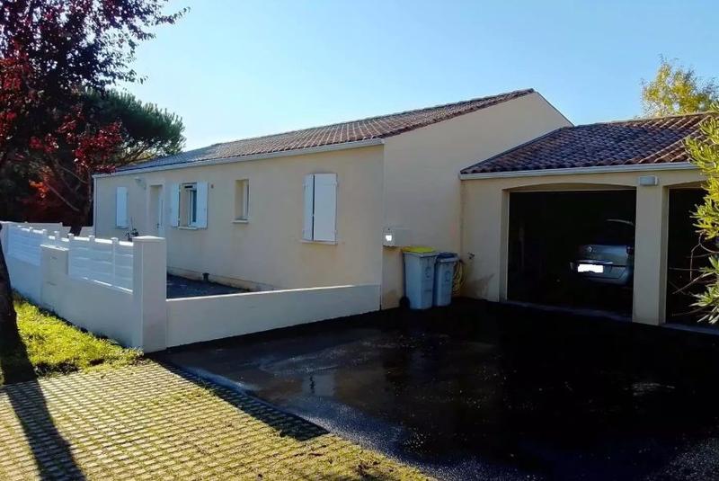 Maison - 120 m² - 5 pièces