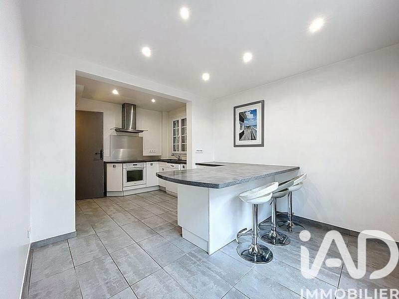 Maison - 135 m² - 5 pièces