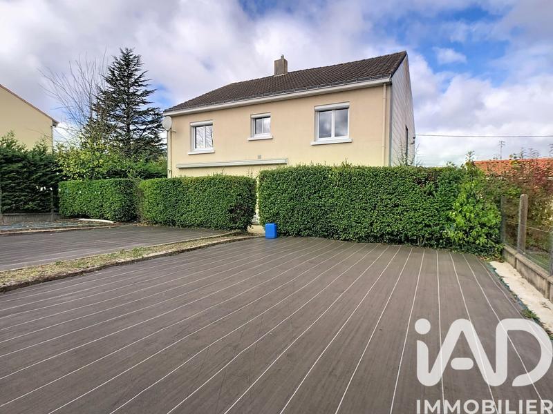 Maison - 98 m² - 5 pièces