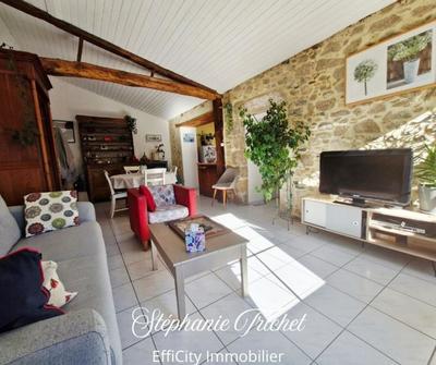 Maison de bourg - 62 m² - 3 pièces