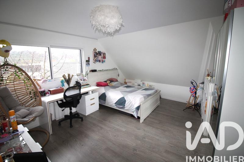 Maison - 177 m² - 6 pièces