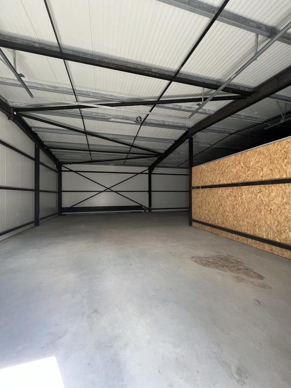 Local d'activités - 300 m² - 5 pièces