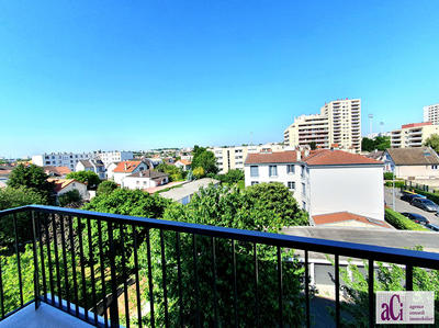 Appartement - 88 m² - 4 pièces