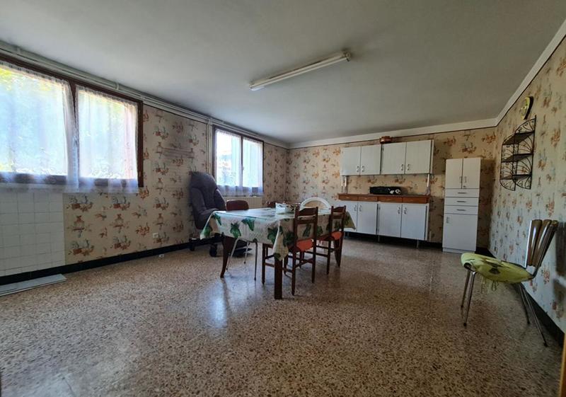 Maison - 163 m² - 6 pièces