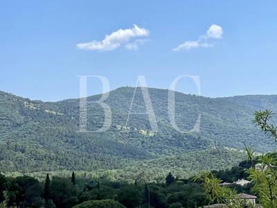 Villa - 235 m² - 8 pièces