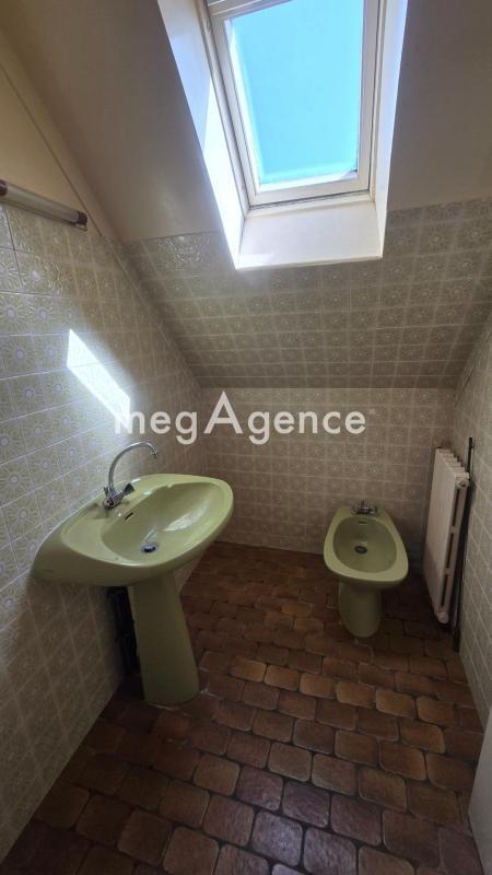 Maison - 145 m² - 8 pièces