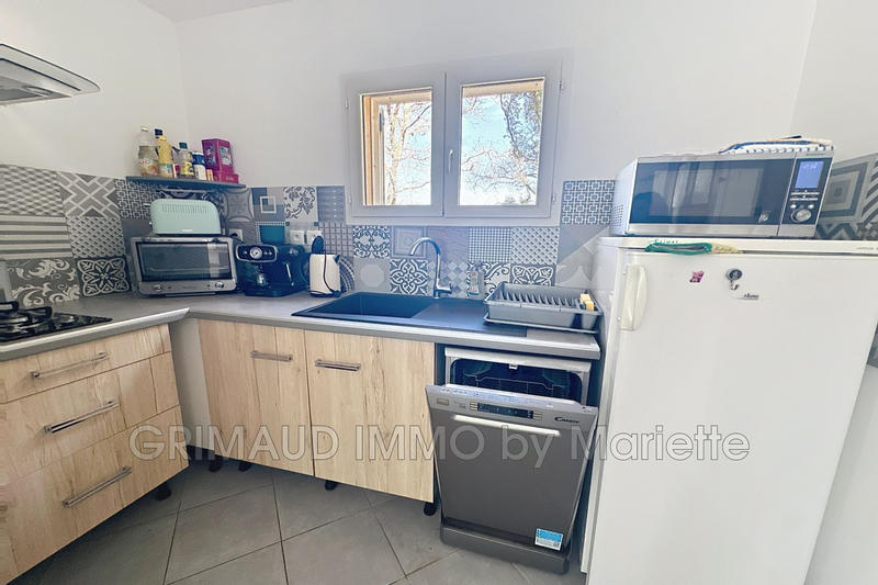 Maison - 248 m² - 7 pièces