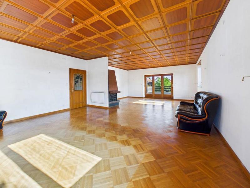 Maison - 357 m² - 12 pièces