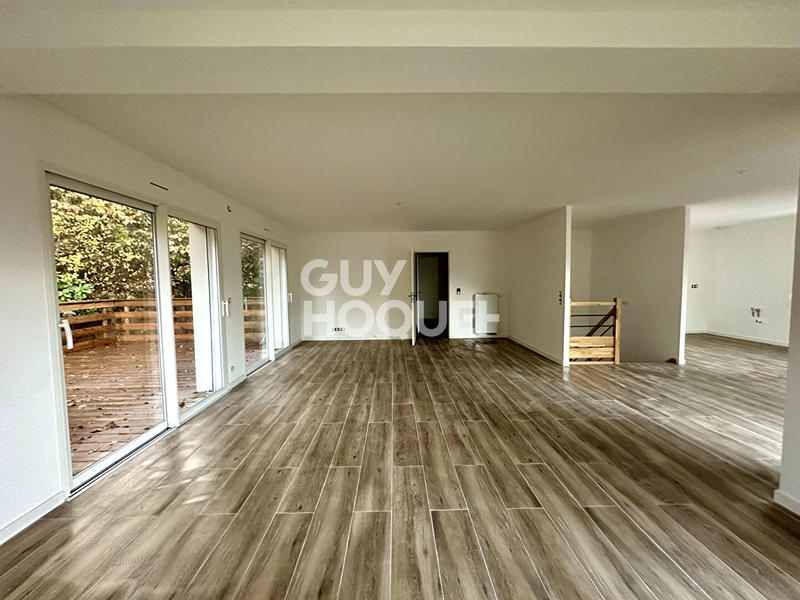 Maison - 155 m² - 7 pièces