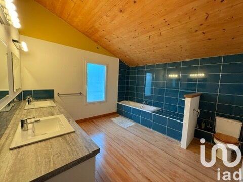 Maison - 182 m² - 5 pièces