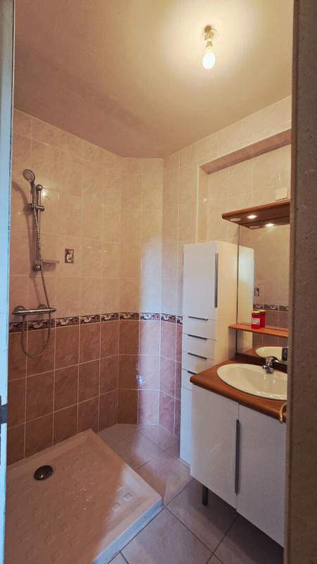 Maison - 101 m² - 5 pièces