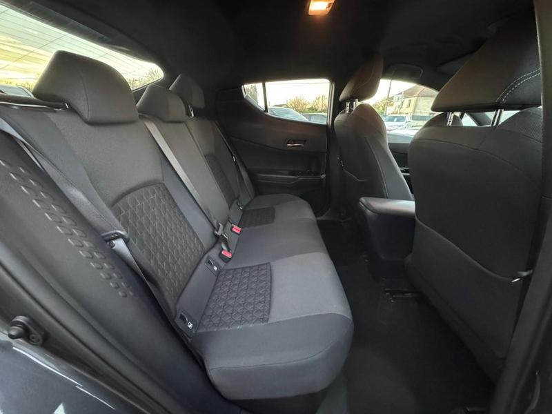 Toyota c-Hr 2.0 Hybrid - Bv E-Cvt 2020 Graphic